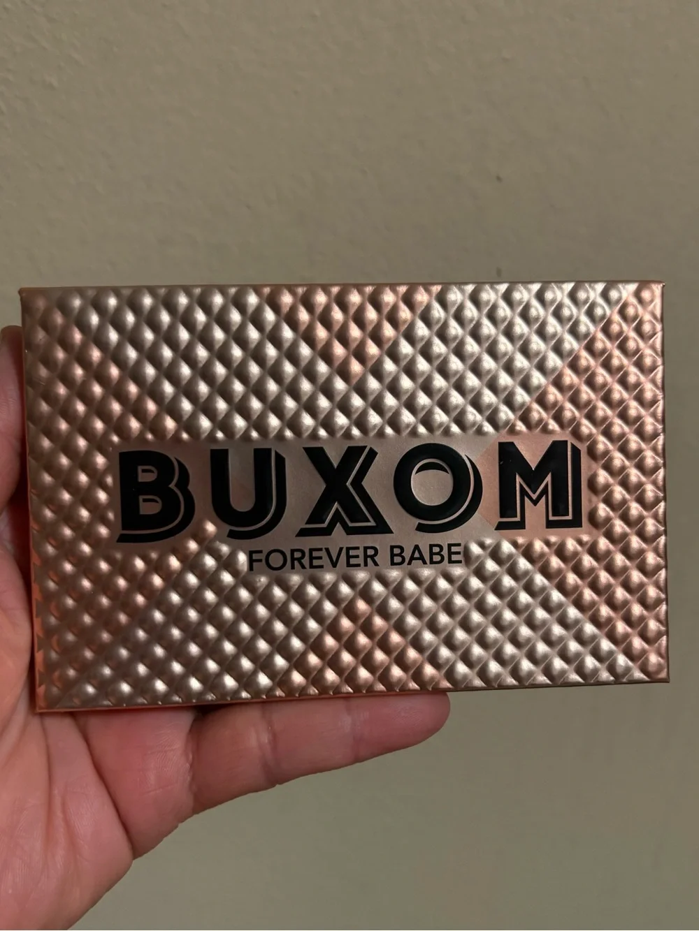Buxom forever babe